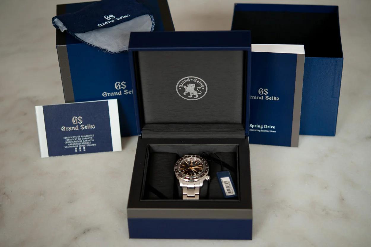Grand Seiko Spring Drive GMT “Champagne Diamond” SBGE267G, box and papers