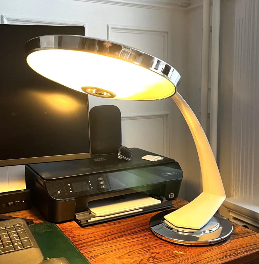 FASE Lampe modell Boomerang 2000 i hvit & sølv. 1968-1979