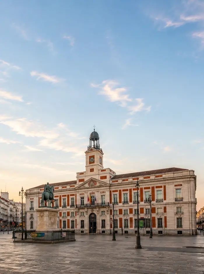 Puerta del Sol, Loppemarkeder i Madrid