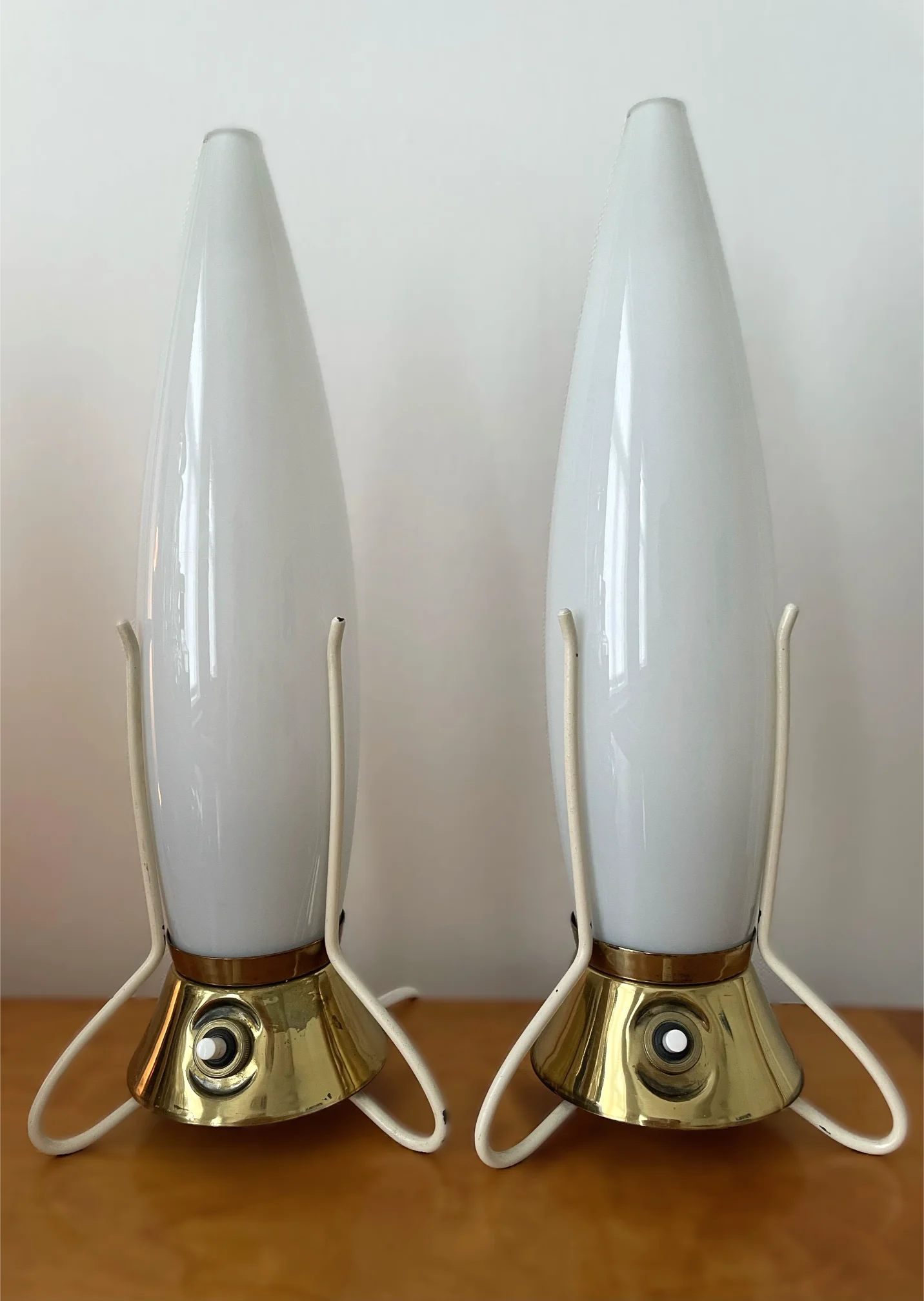 Leoš Nikels Rocket Bordlamper